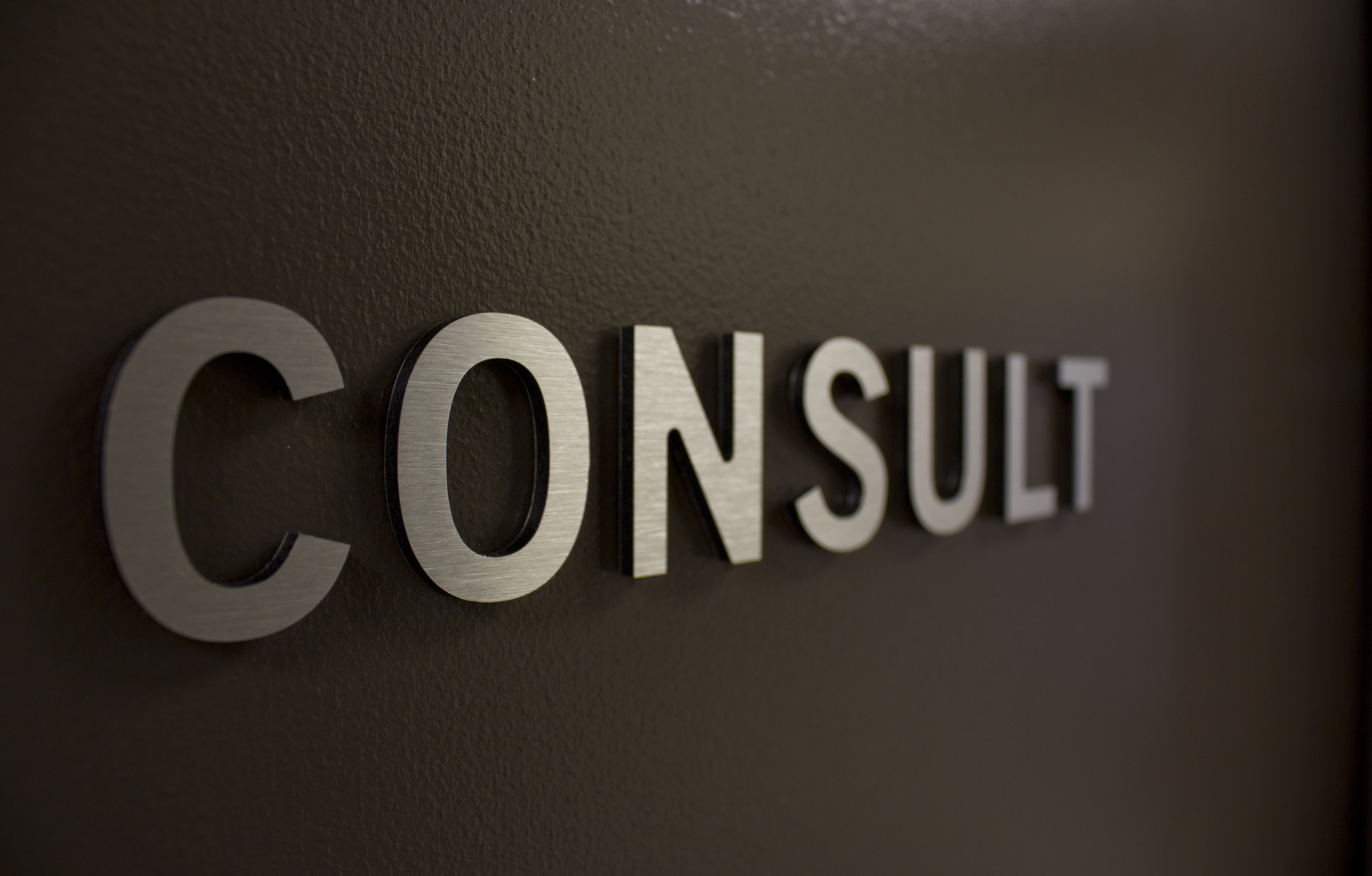 Consult